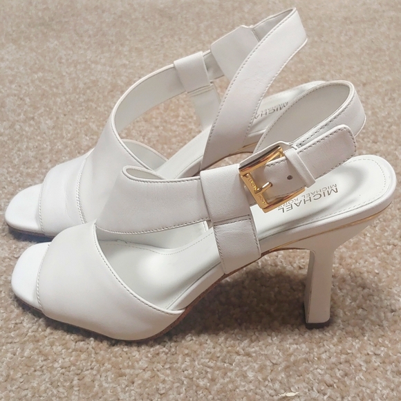 Michael Kors Cleo Sandals - Picture 2 of 6